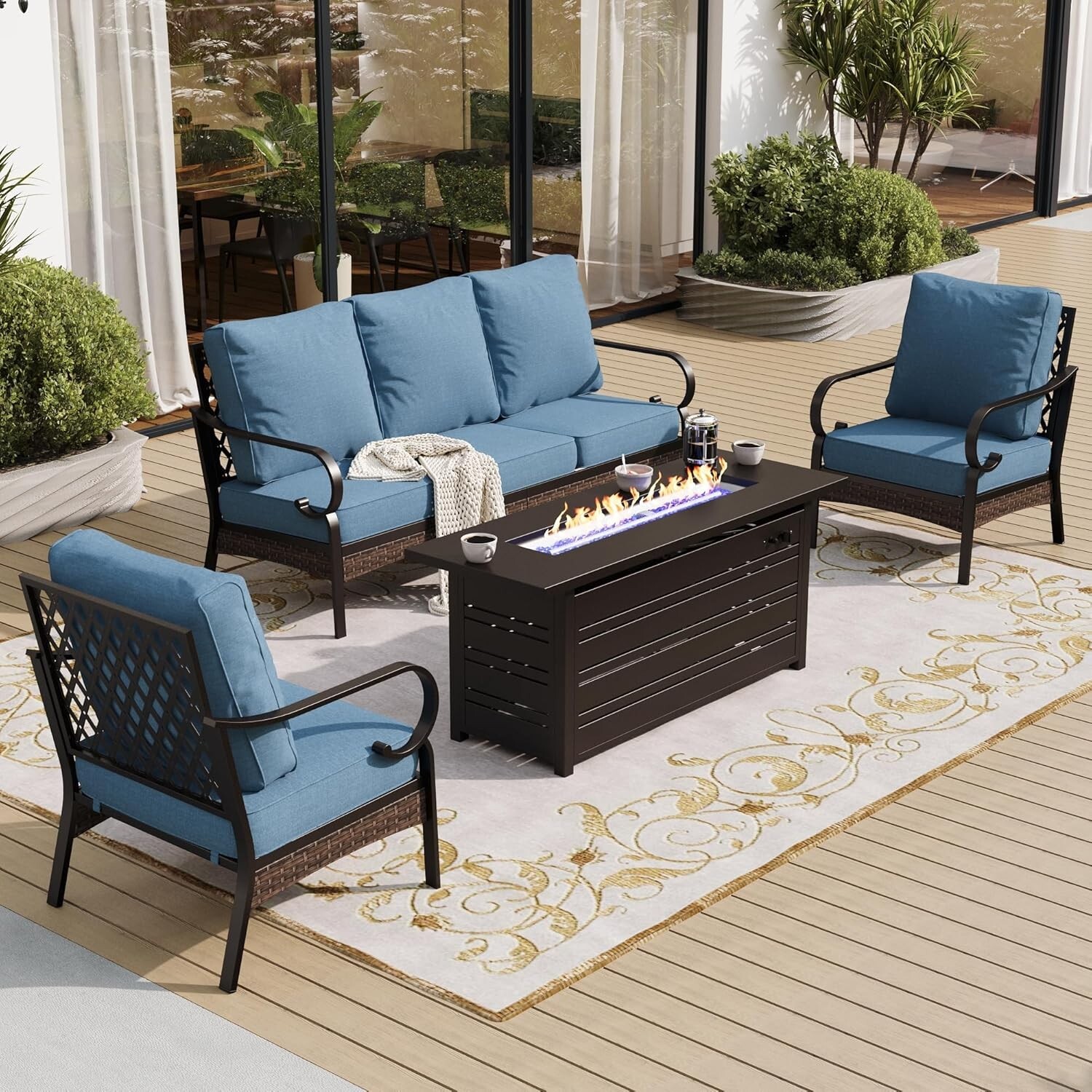 Outdoor Furniture With Fire Pit Table - Conjunto de Móveis para Conversação ao
