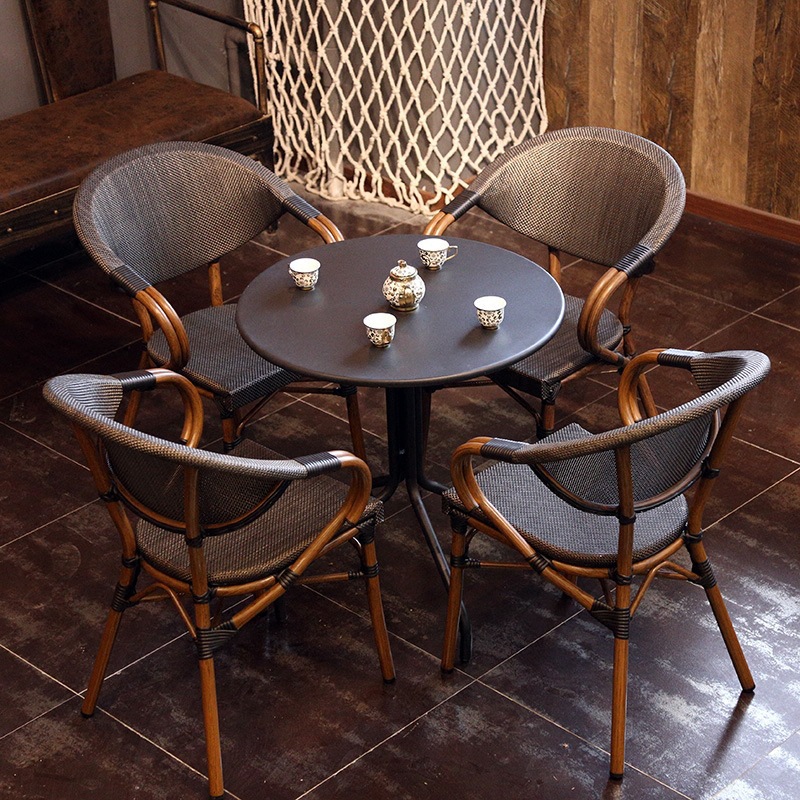 Outdoor Furniture Balcony - Conjunto Moderno de Mesa e Cadeiras
